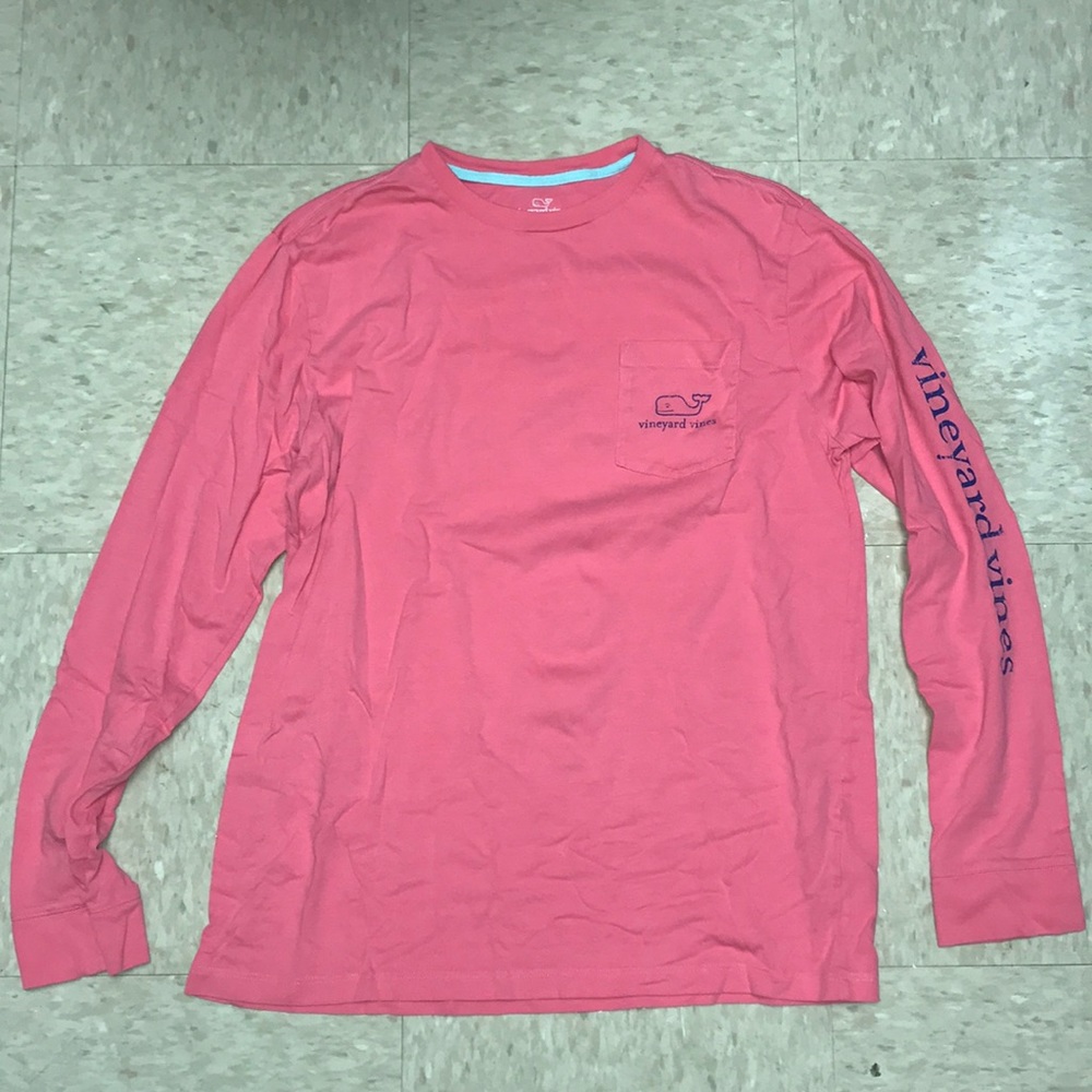 Pink vineyard vines shirt (kids size XL)